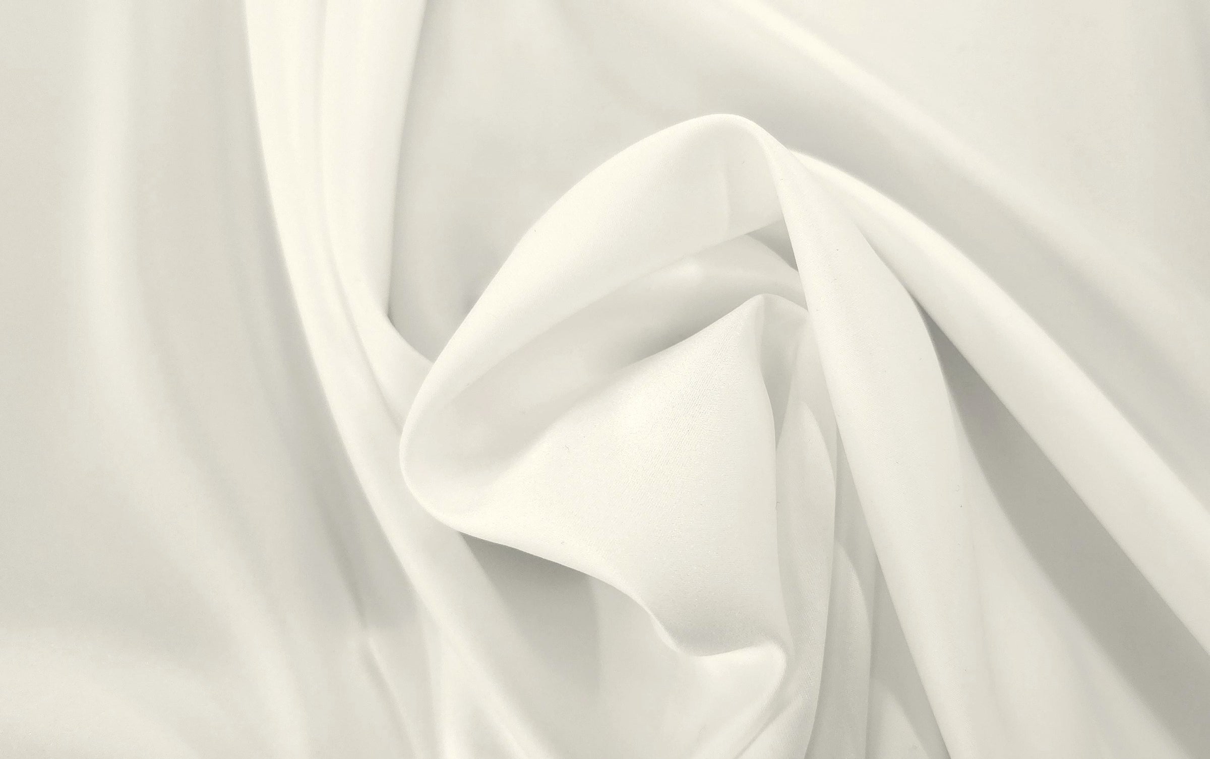 Romance Delustered Satin Light Ivory