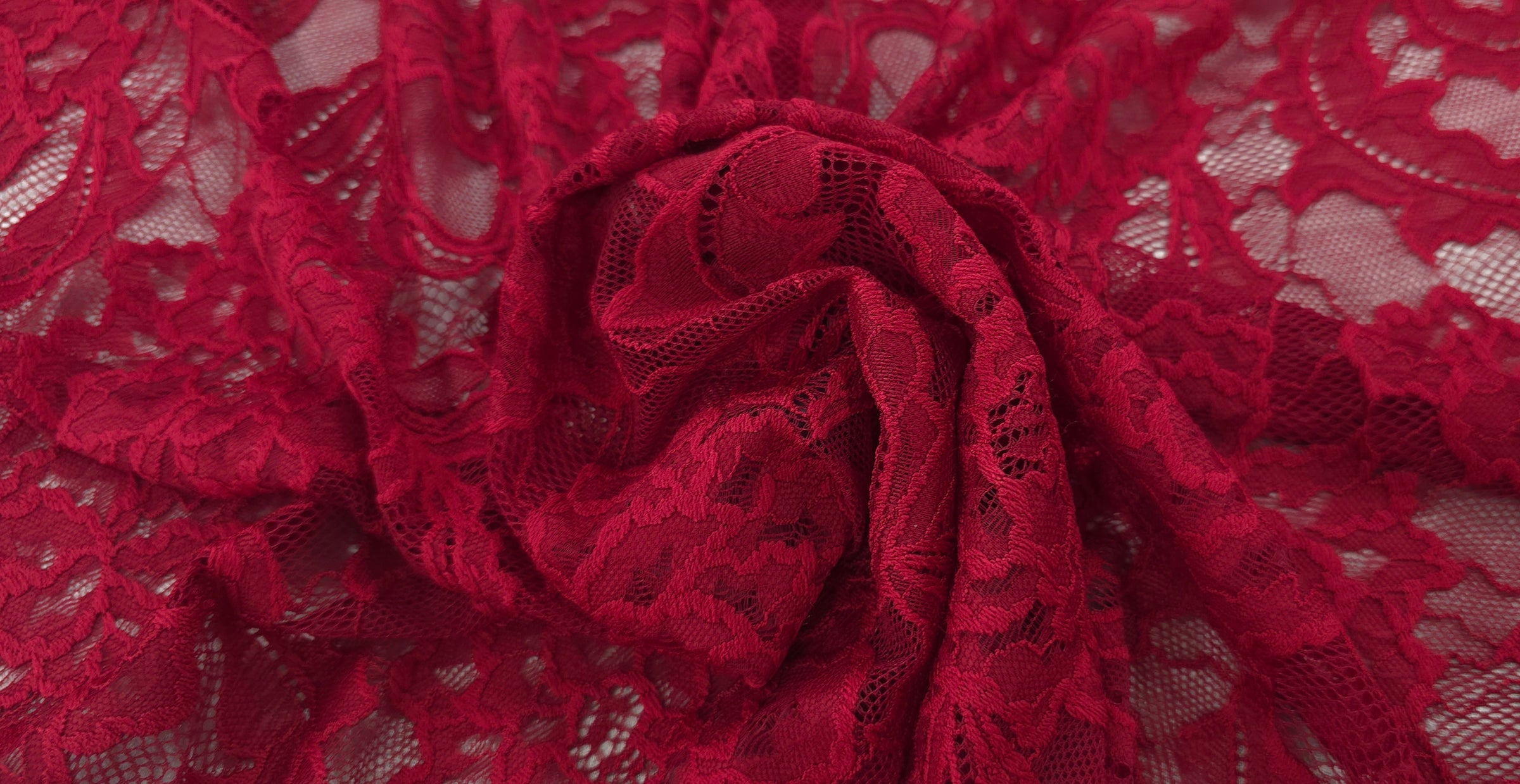 Stretch Lace Intricate Vintage Red