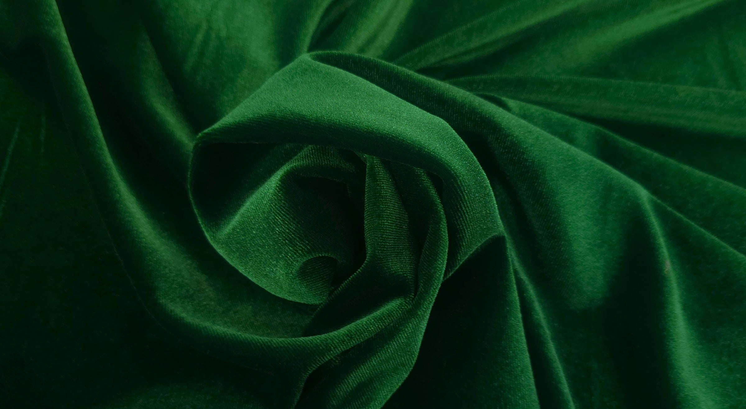 One Way Stretch Velvet Dark Emerald