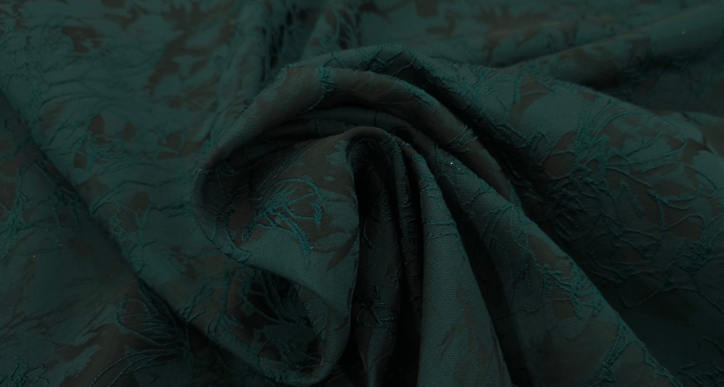 Embossed Jacquard Dream Dark Green