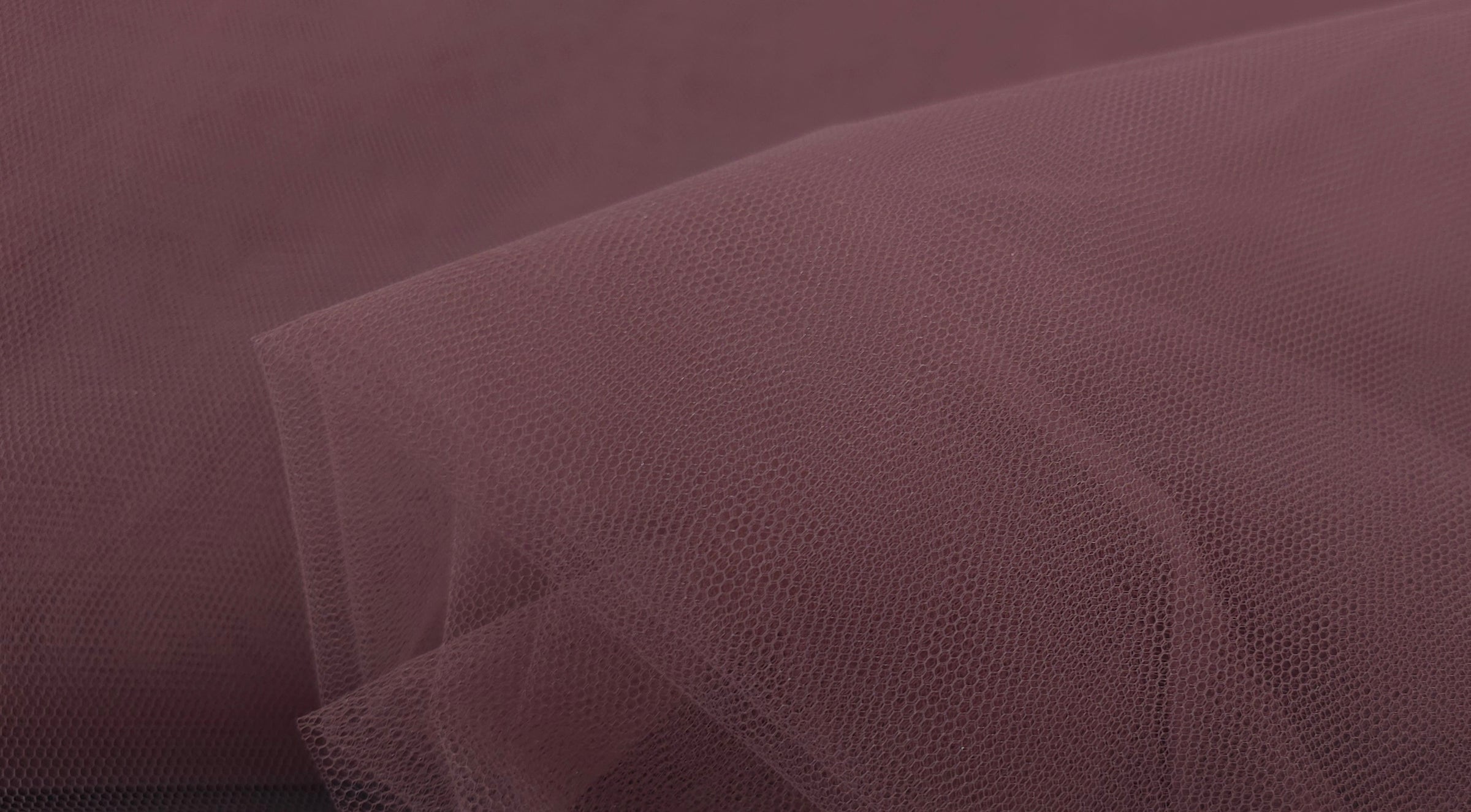 European Bridal Tulle 180cm Grape