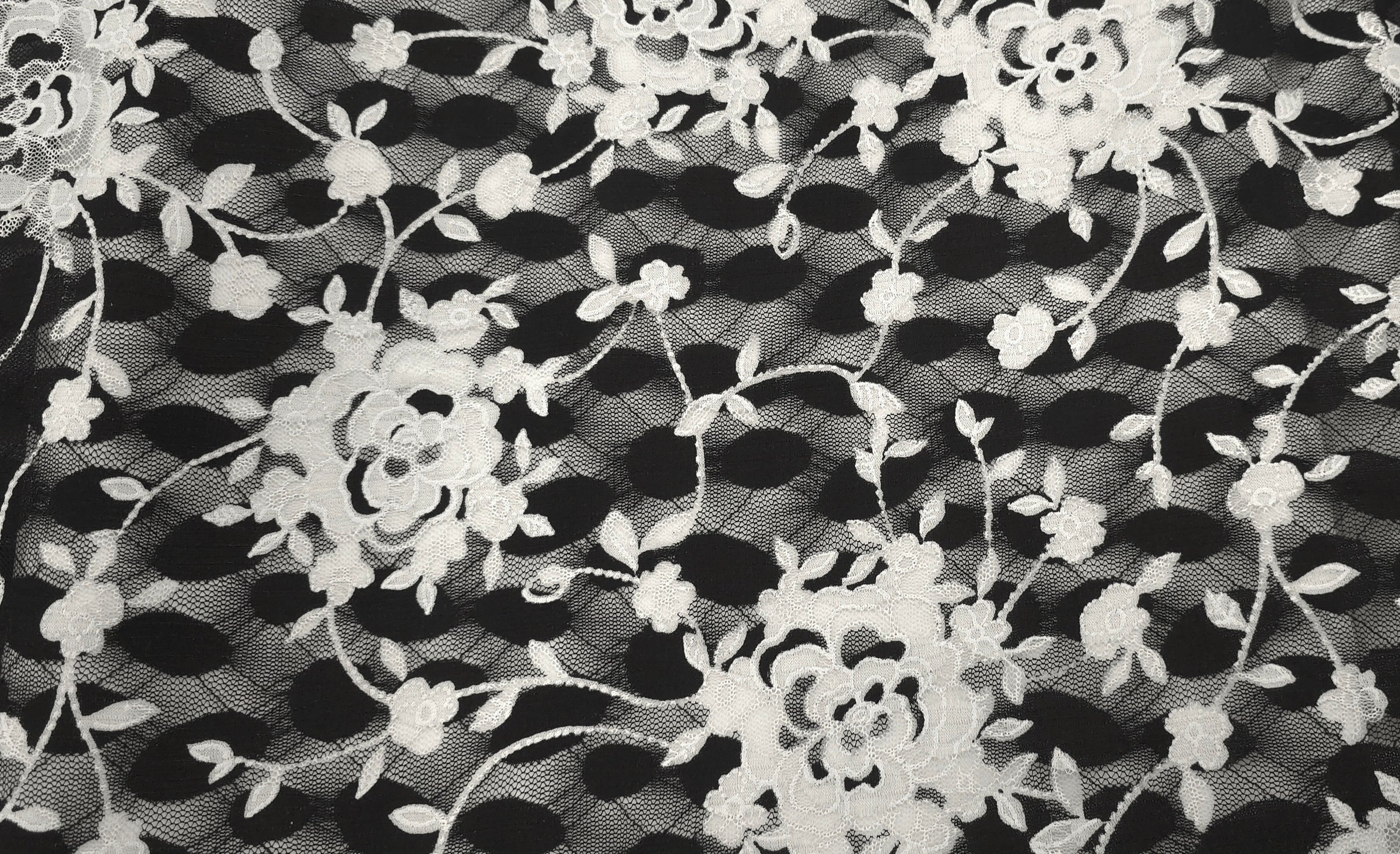 Stretch Lace Everlasting Dream
