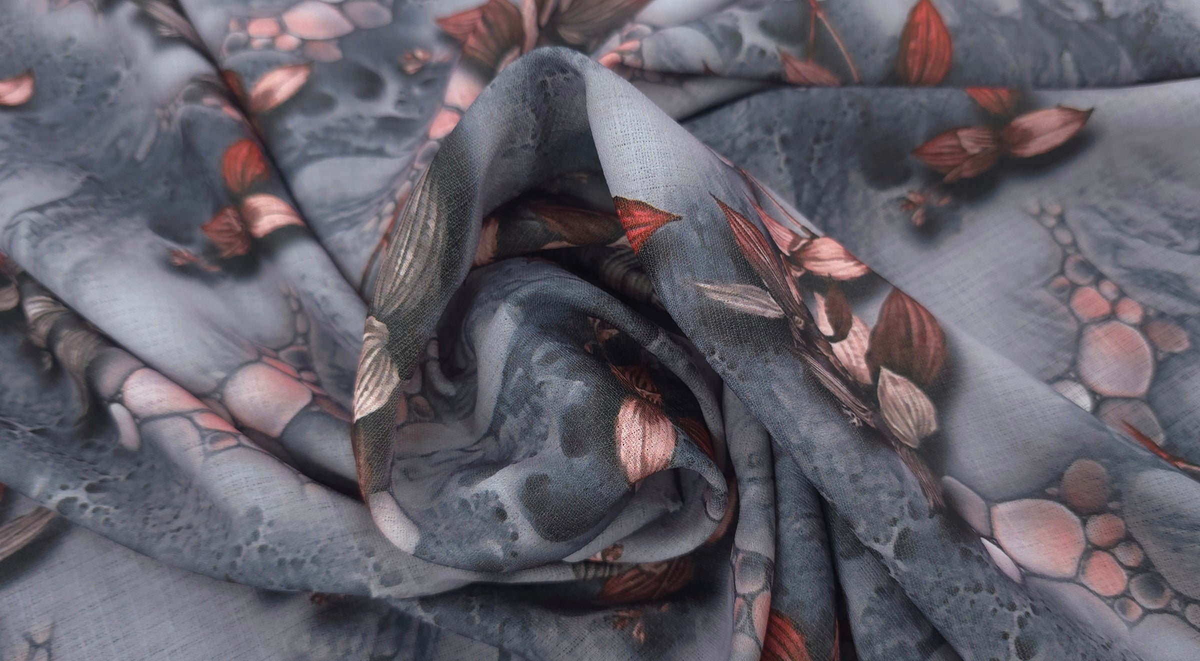 Linen Look Winter Leaves