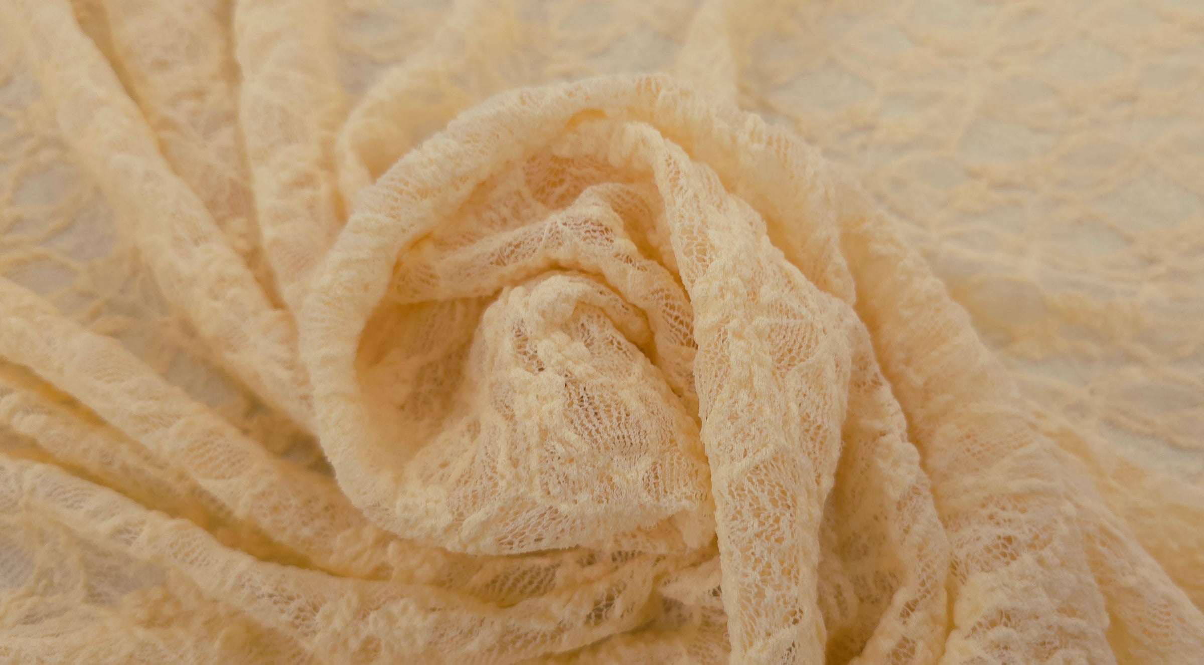 Lacey Stretch Lace Butter