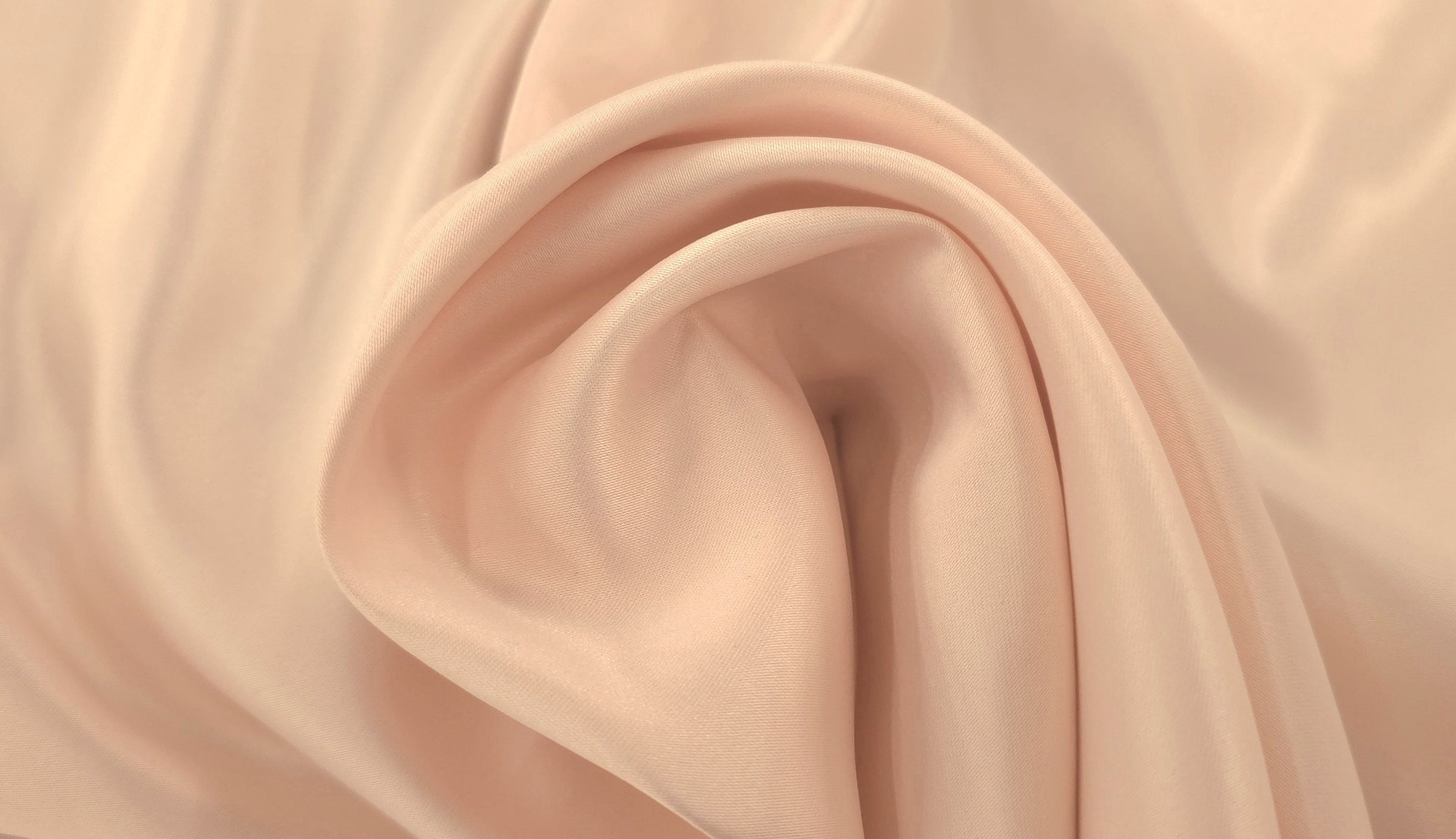 Bridal Satin Tea Rose