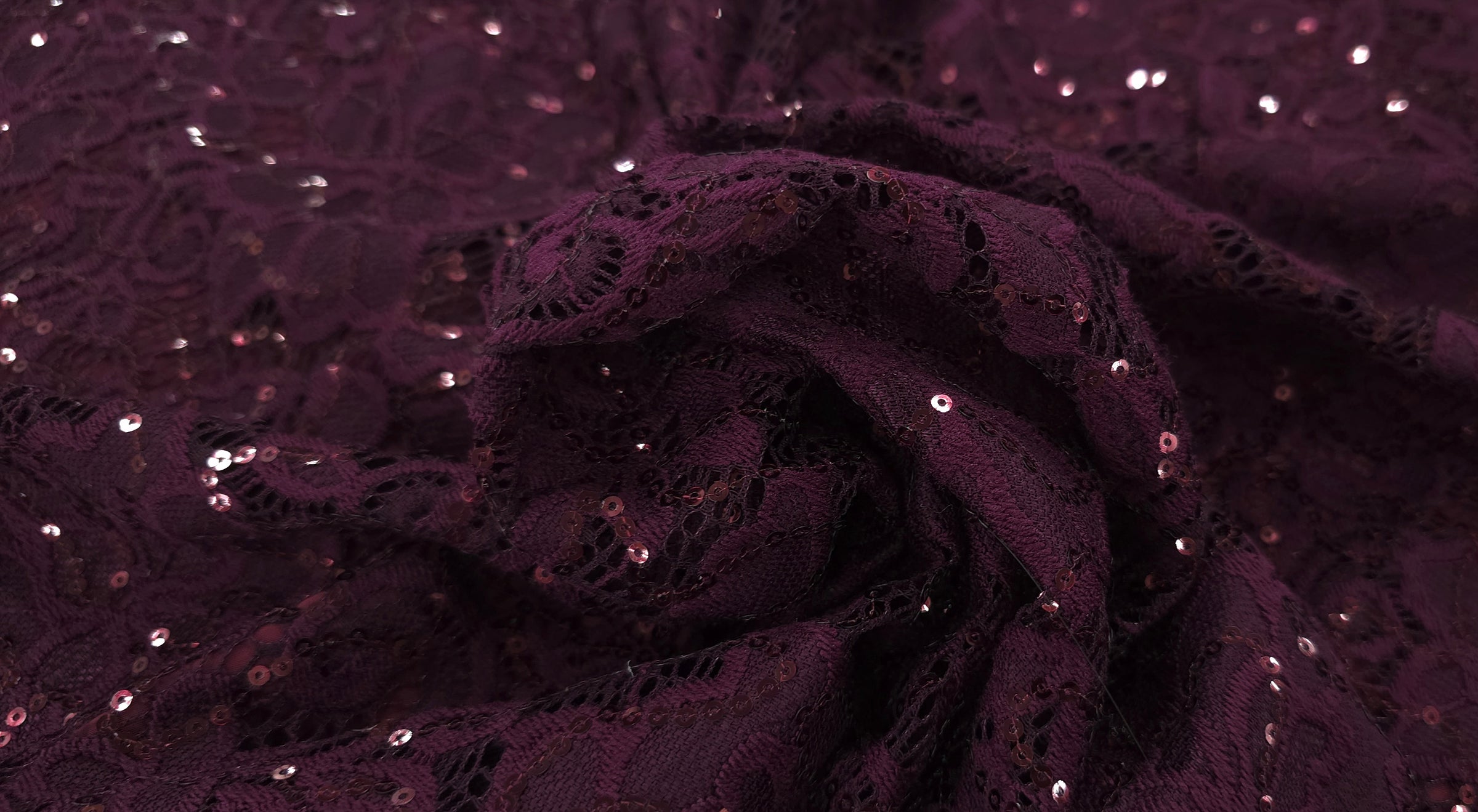 Sequinned Lace Wine Dreamer