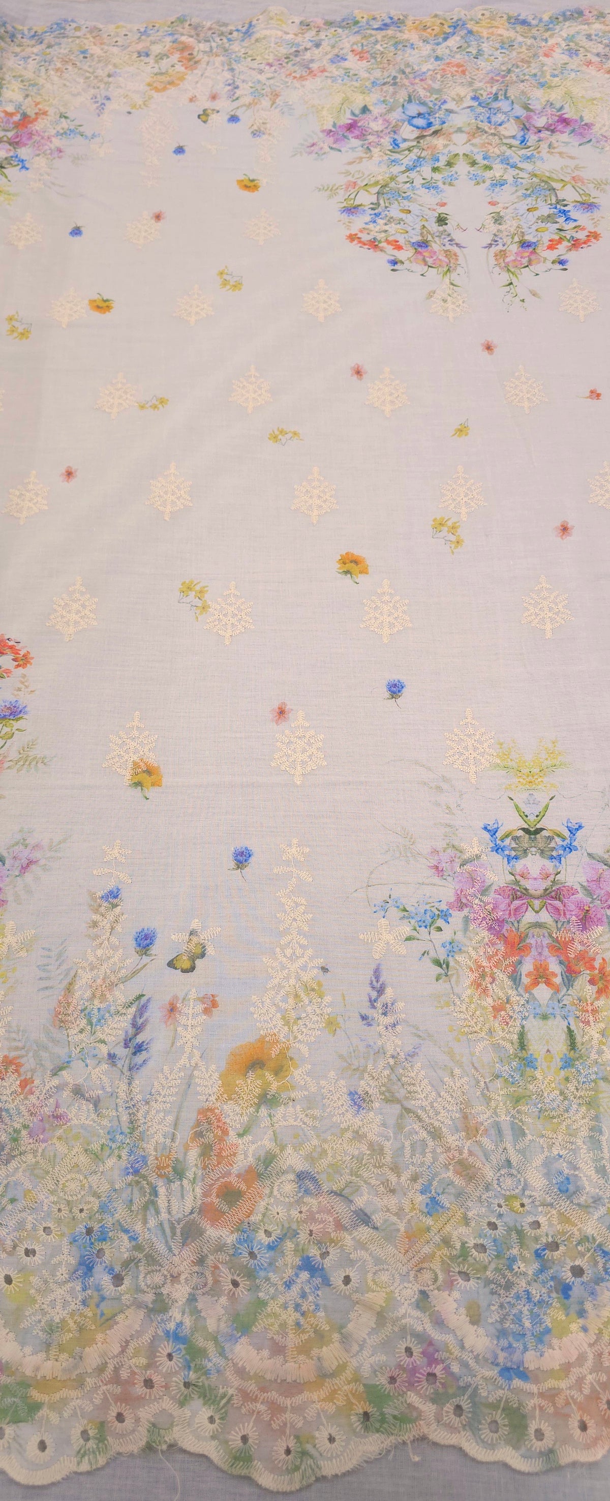 Embroidered Voile Flowering Border Cream