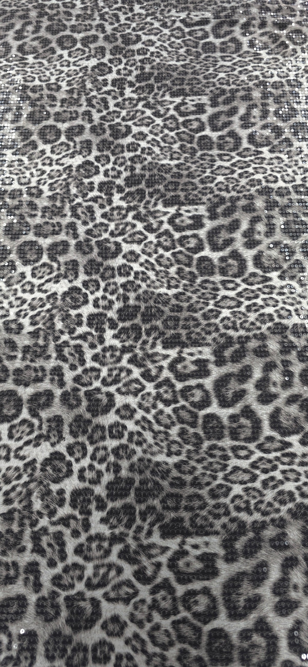 Sequinned Printed Knit Leopard