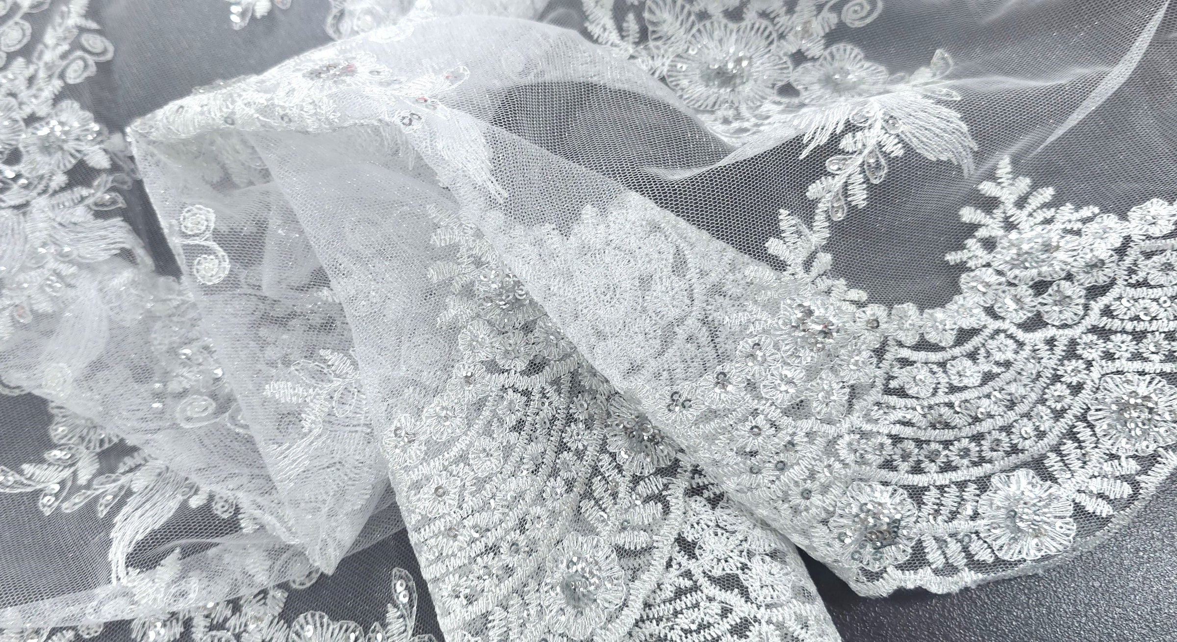Jewel Lace Silver White