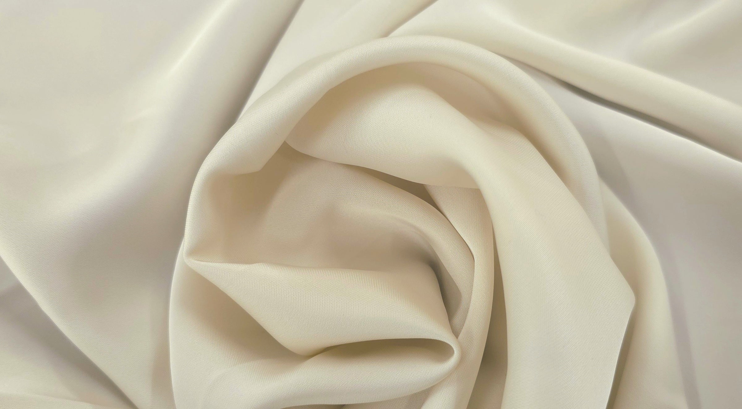 Luxe Stretch Satin Bone