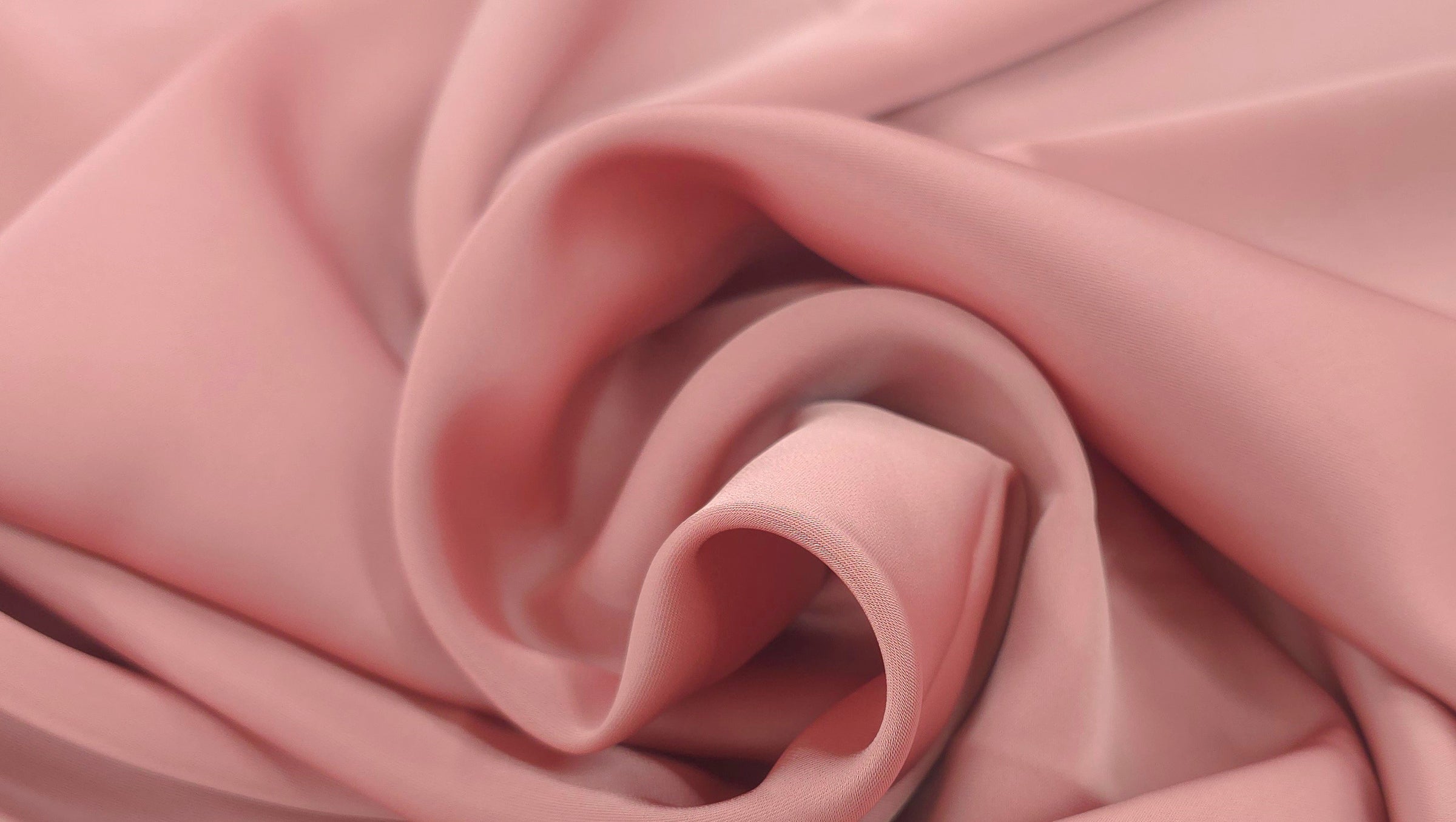 Luxe Stretch Satin Rose Pink