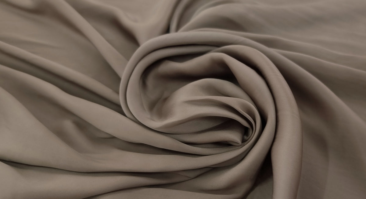 Silk Like polyester taupe