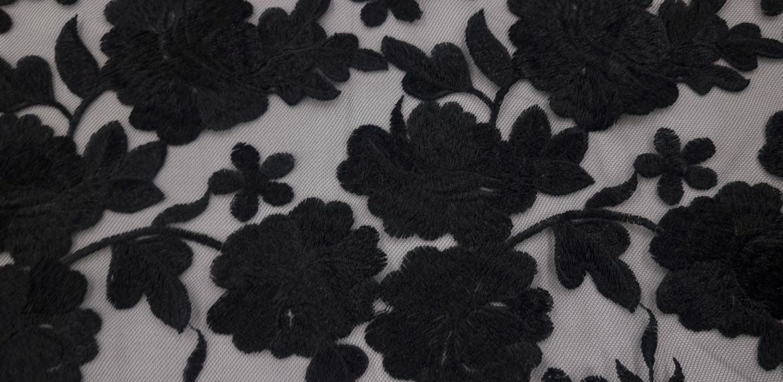 Bella lace black