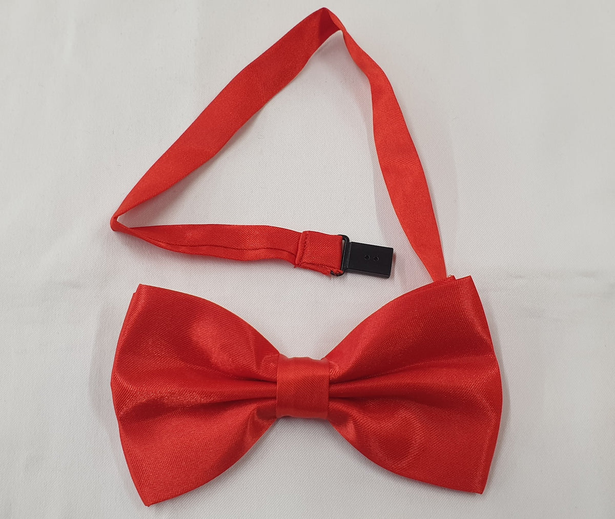 Bow Tie Red