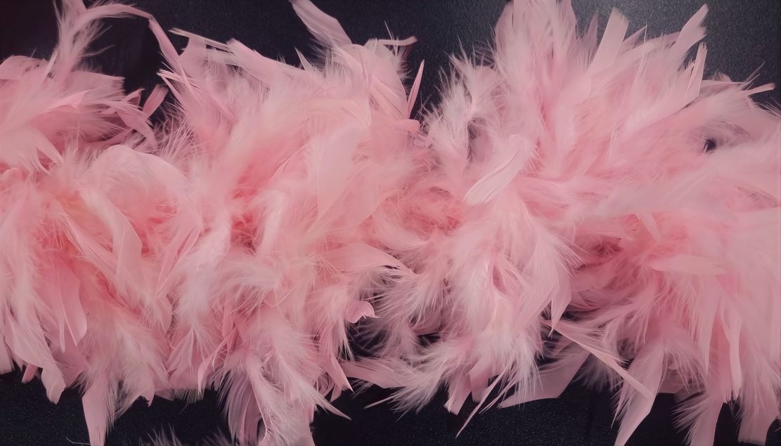 Feather Boa Luxe Baby Pink