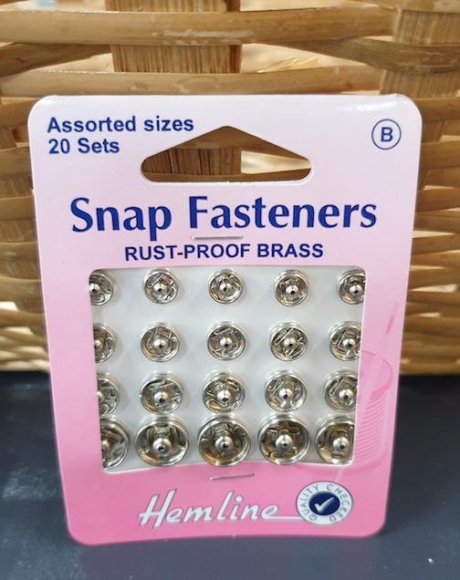 Snap fasteners brass